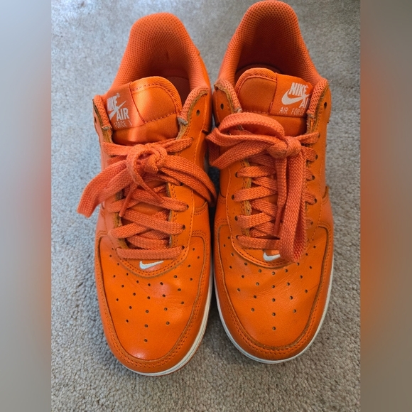 Nike Air, 40th Anniversary Edition, Air Force, Safety Orange & White, Mens 7 - Picture 8 of 10